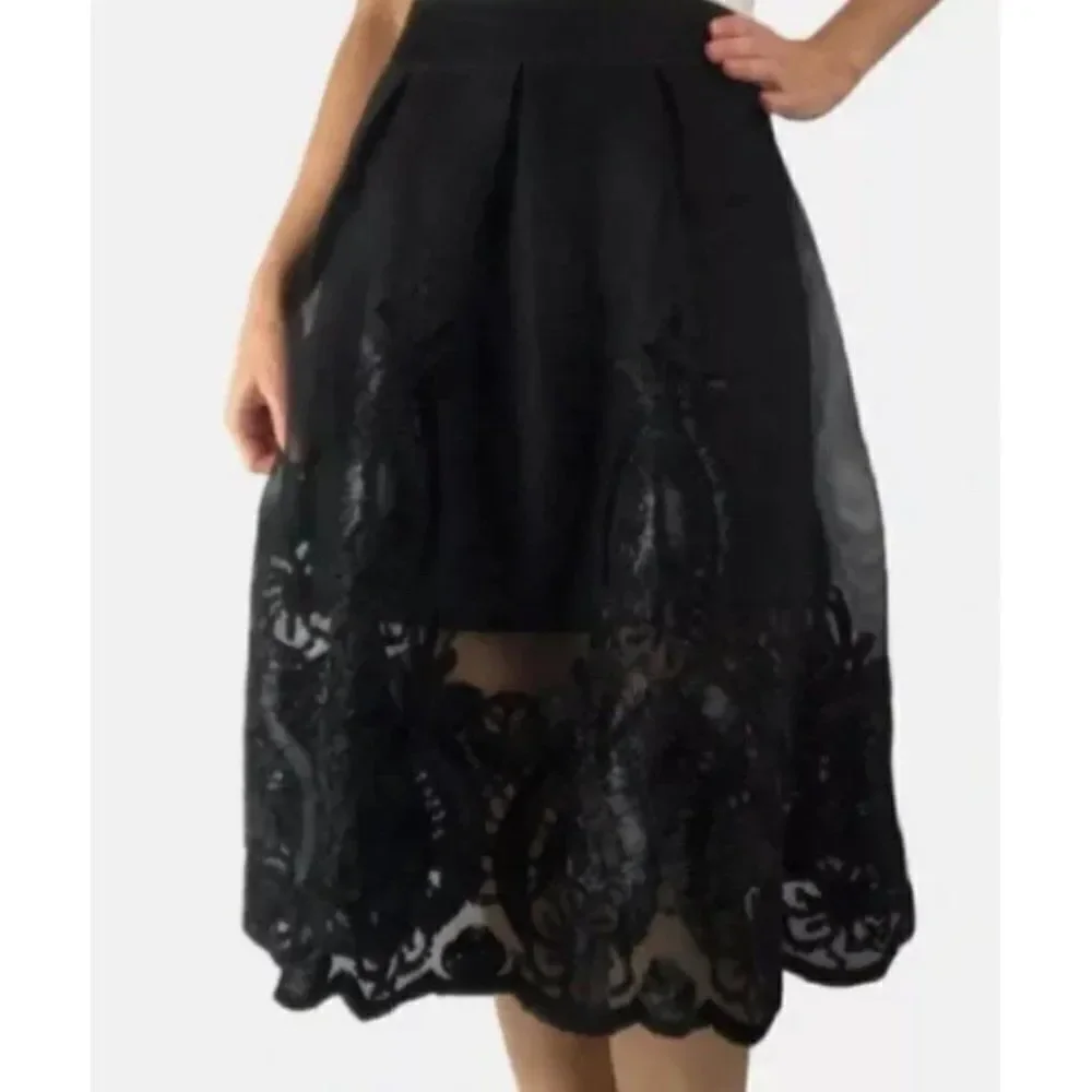 Banjul Black Embroidered Scalloped Hem Midi Skirt Size L